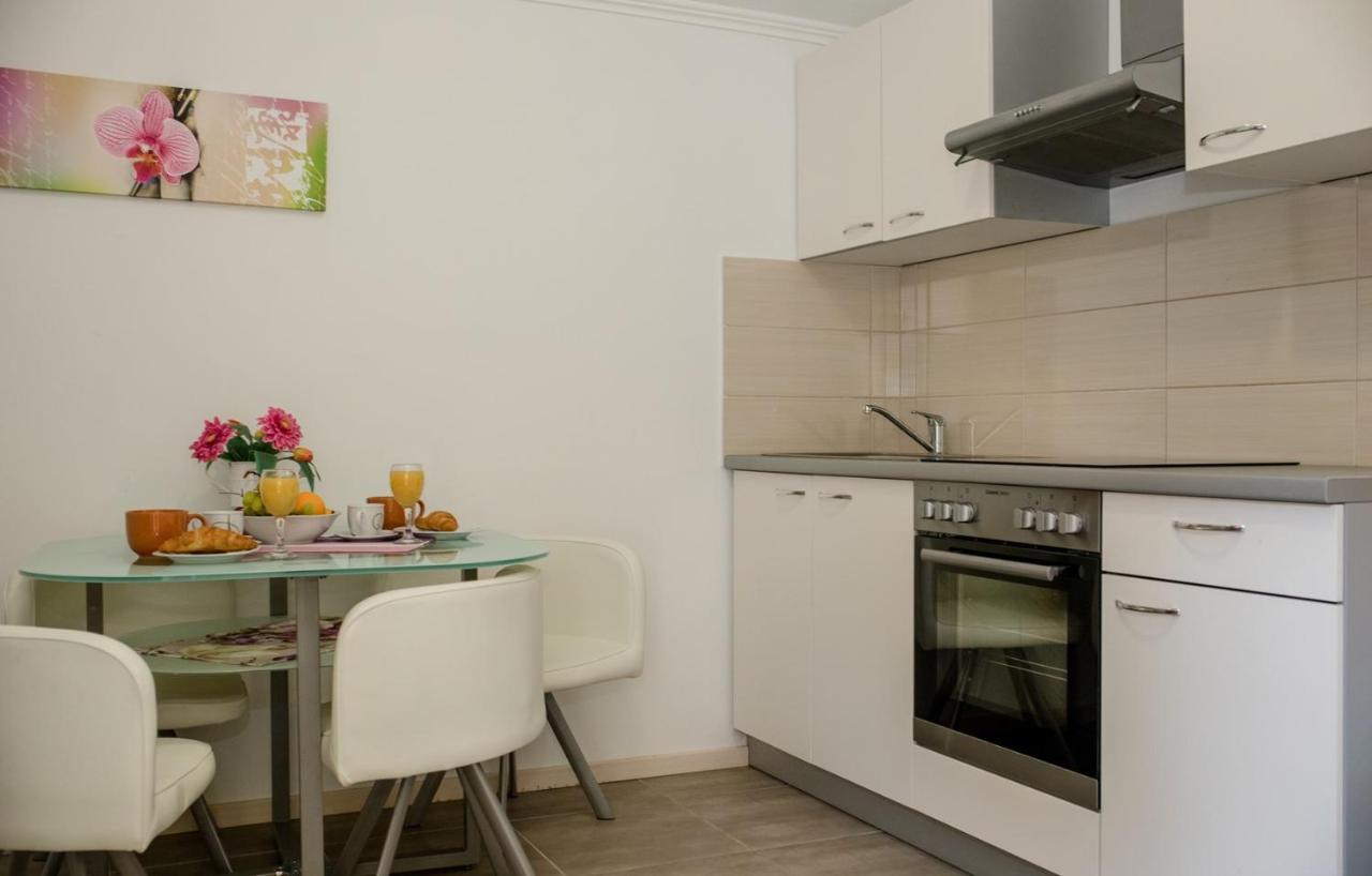 Apartments Vladimir 2835 라브 외부 사진