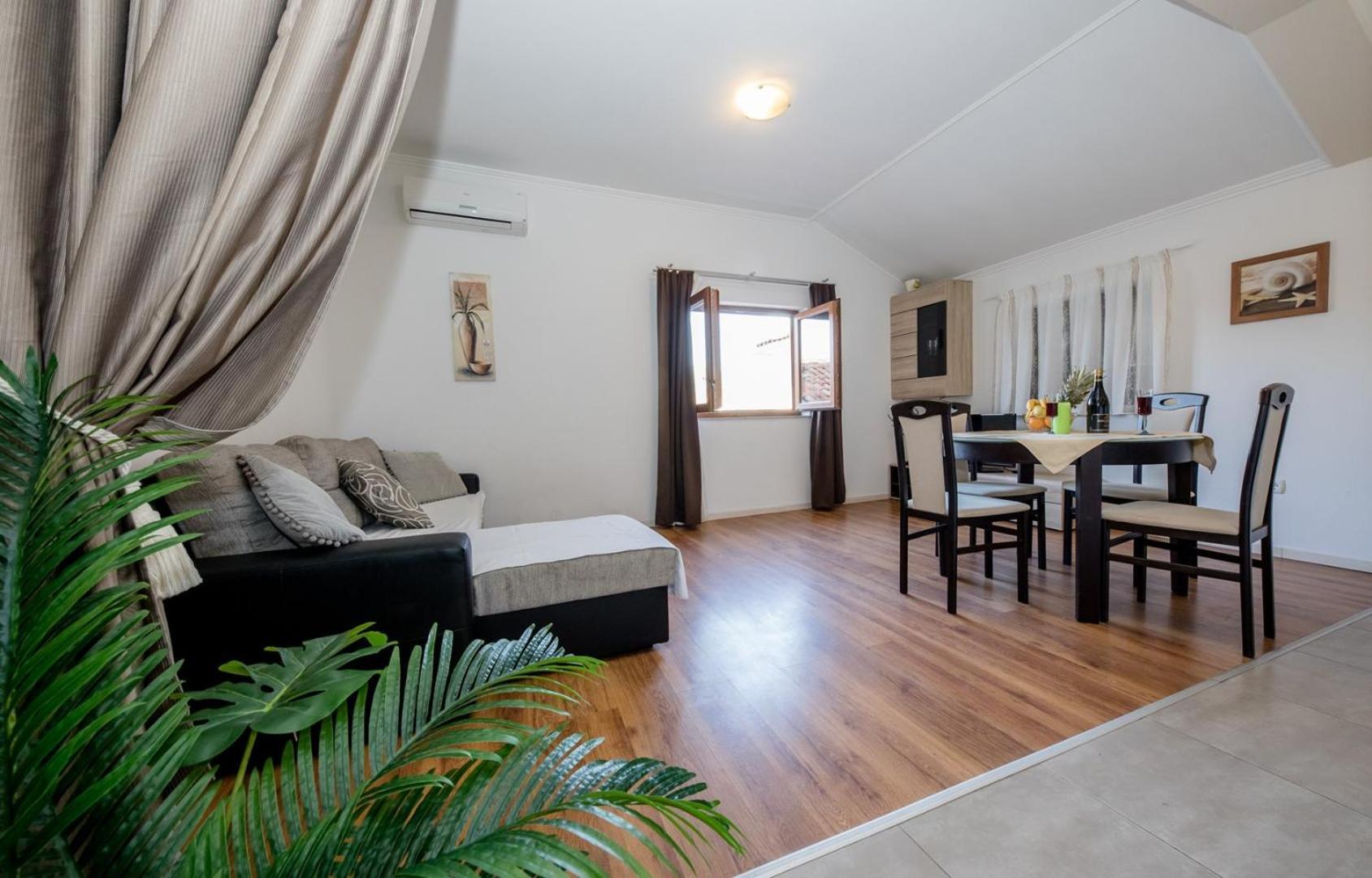 Apartments Vladimir 2835 라브 외부 사진